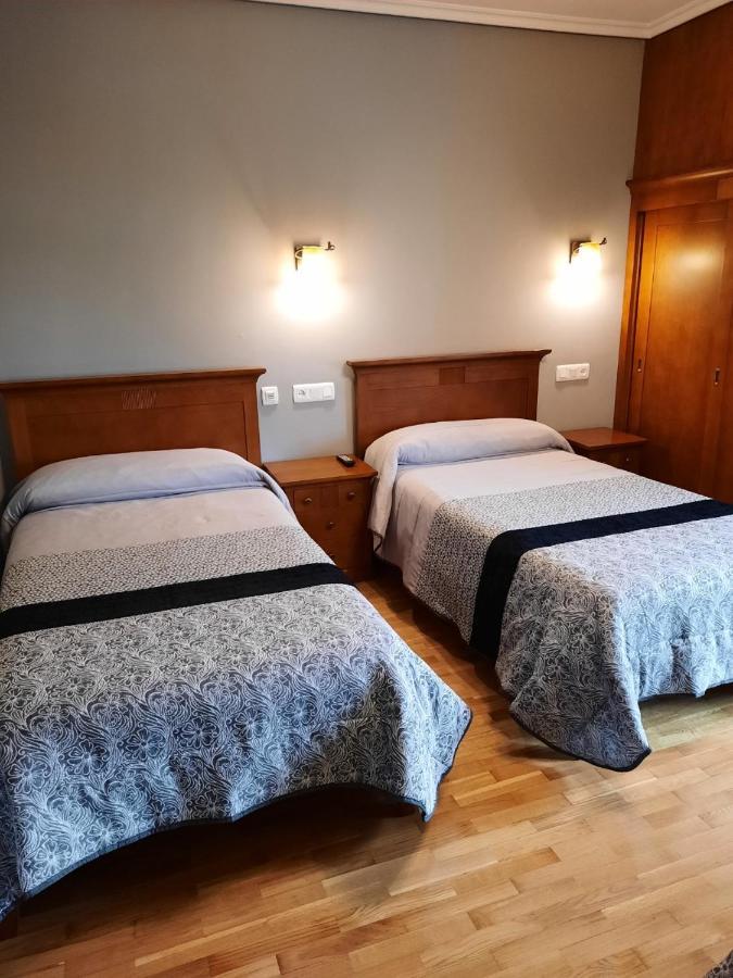 Hotel Los 14 Pravia Eksteriør billede