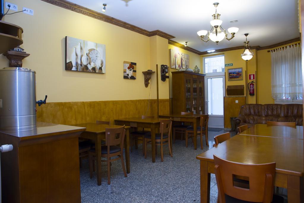 Hotel Los 14 Pravia Eksteriør billede